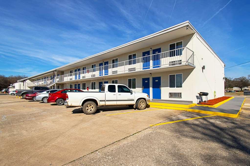 Motel 6-Alma, Ar L-40 Eksteriør billede
