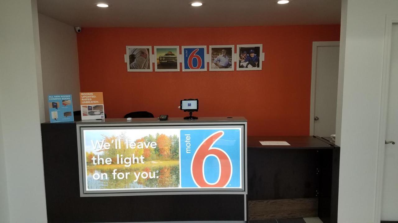 Motel 6-Alma, Ar L-40 Eksteriør billede